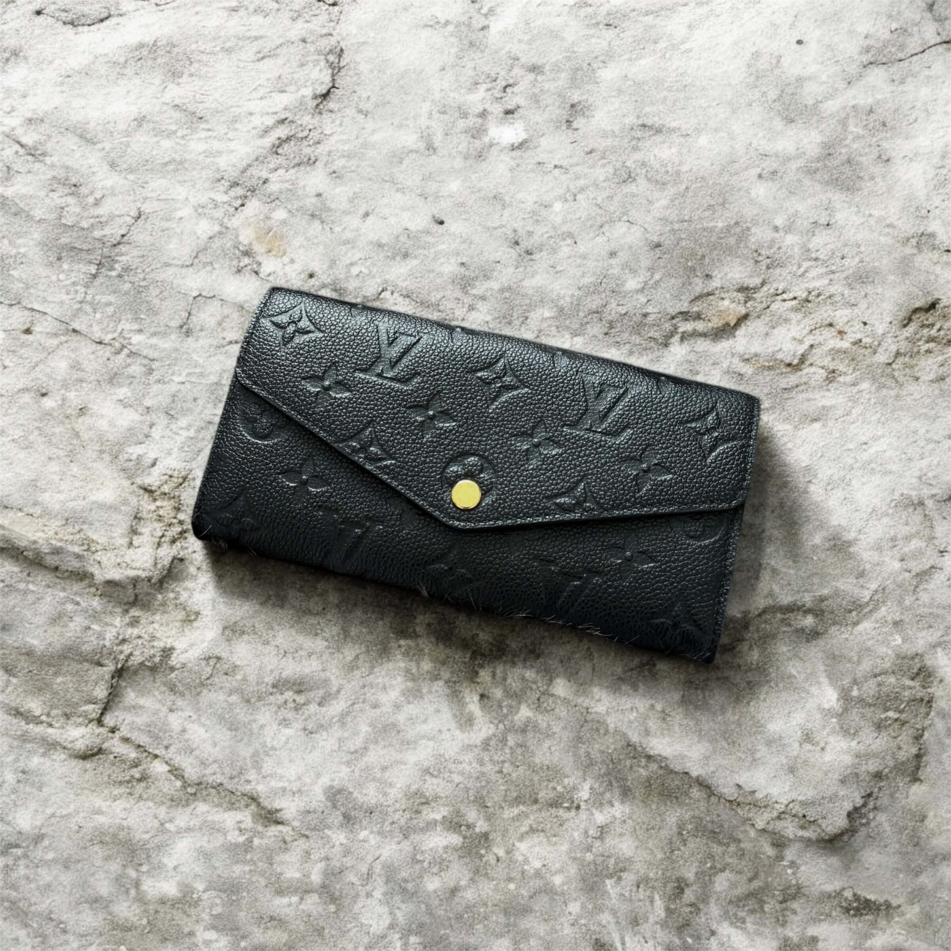Louis Vuitton Sarah Wallet