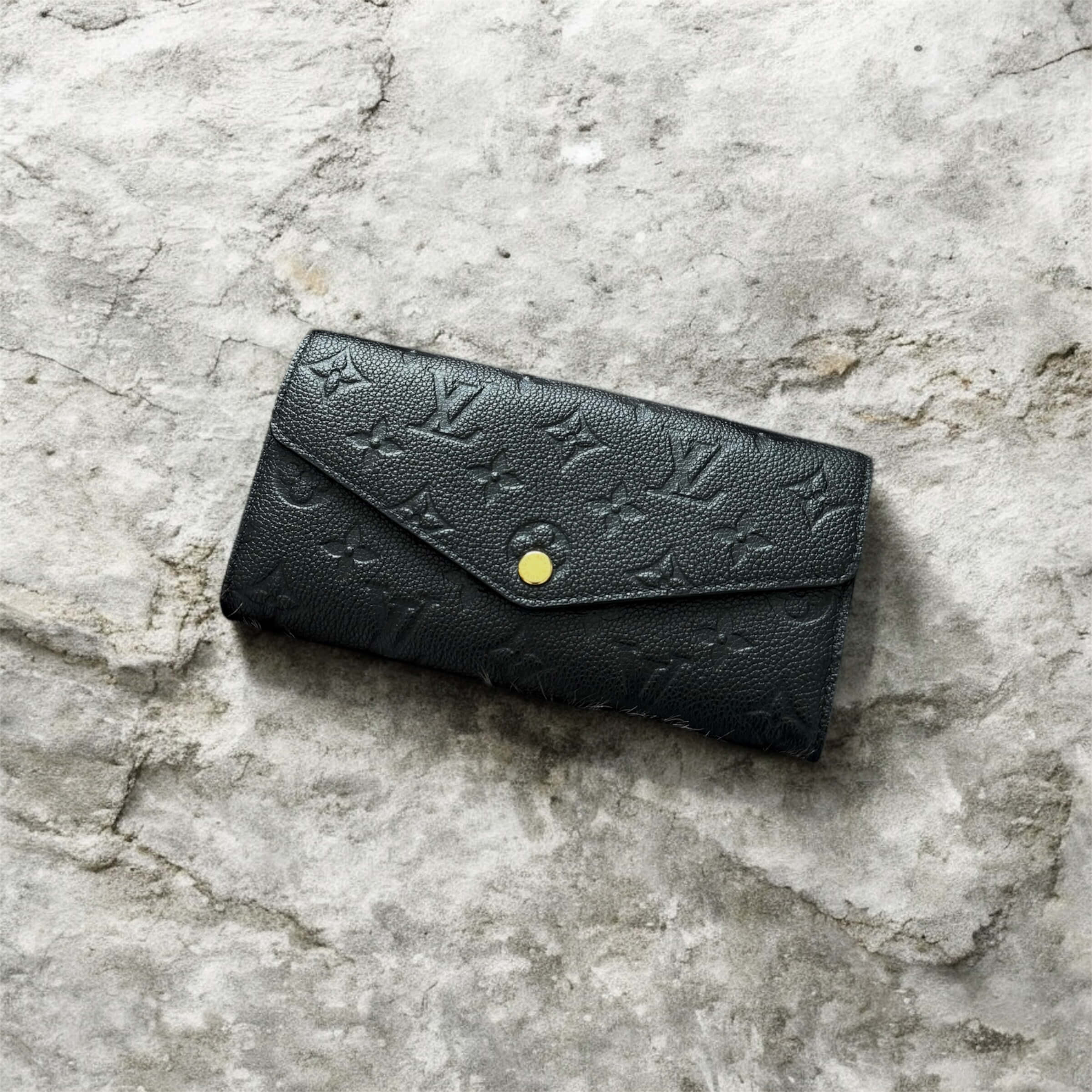 Louis Vuitton Sarah Wallet